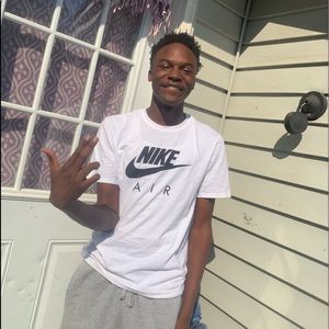 Meet your Posher, Zyqui